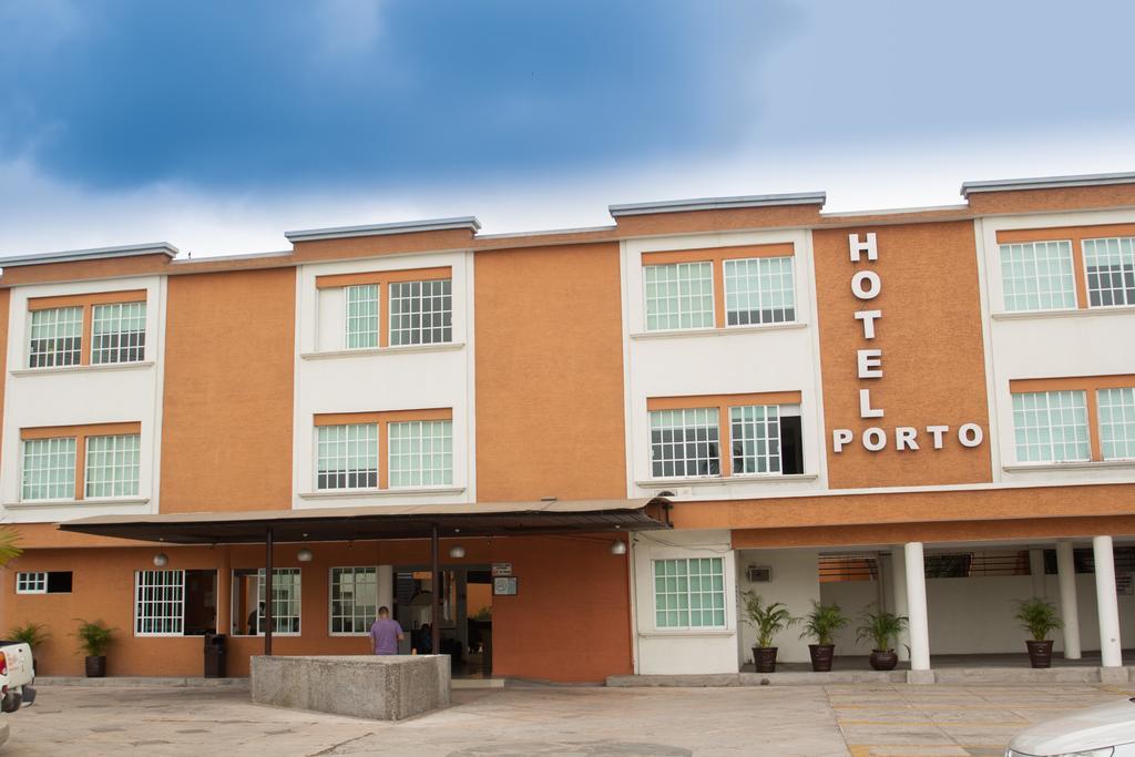 Porto Hotel Lazaro Cardenas  Ngoại thất bức ảnh